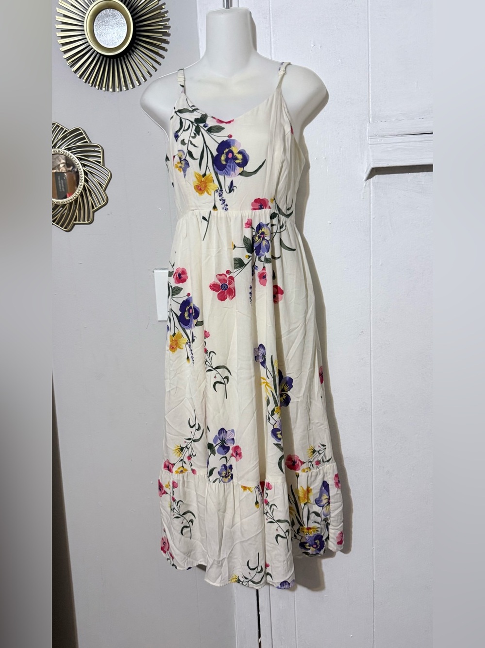 Old Navy Cream Floral Spaghetti-Strap Maxi Dress